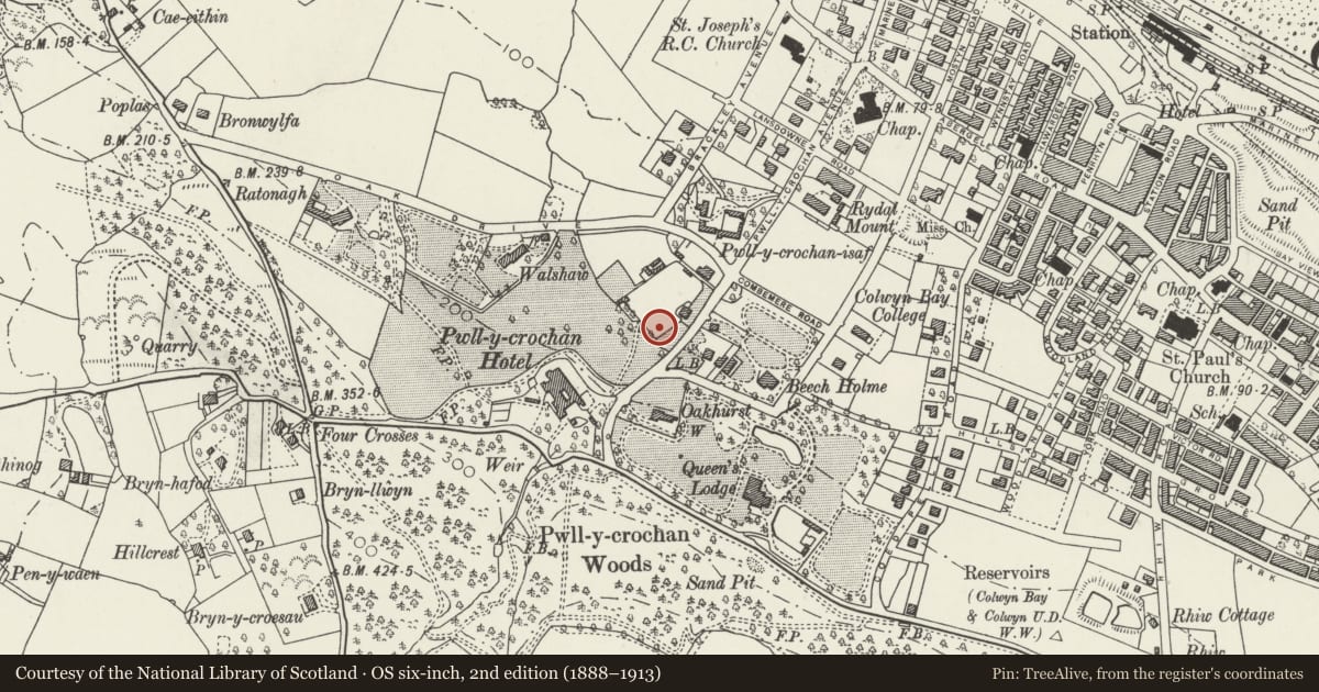 Ordnance Survey six-inch map, 2nd edition (1888–1913) covering the location of Erskine Lodge, Colwyn Bay, Conwy, with a pin at the register's coordinates
