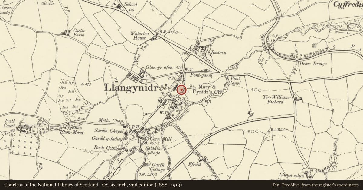 Ordnance Survey six-inch map, 2nd edition (1888–1913) covering the location of War Memorial at SS Cynidr & Mary Church, Llangynidr, Powys, with a pin at the register's coordinates