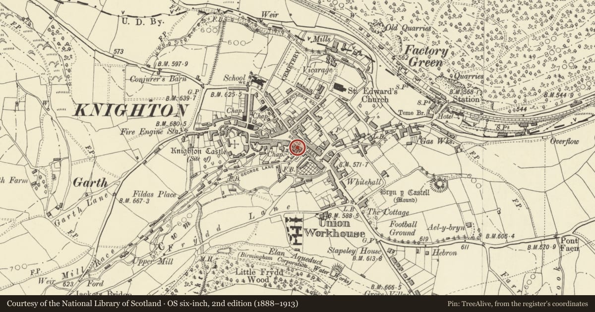 Ordnance Survey six-inch map, 2nd edition (1888–1913) covering the location of Halifax Building Society & Radnor District Council Offices, Knighton, Powys, with a pin at the register's coordinates