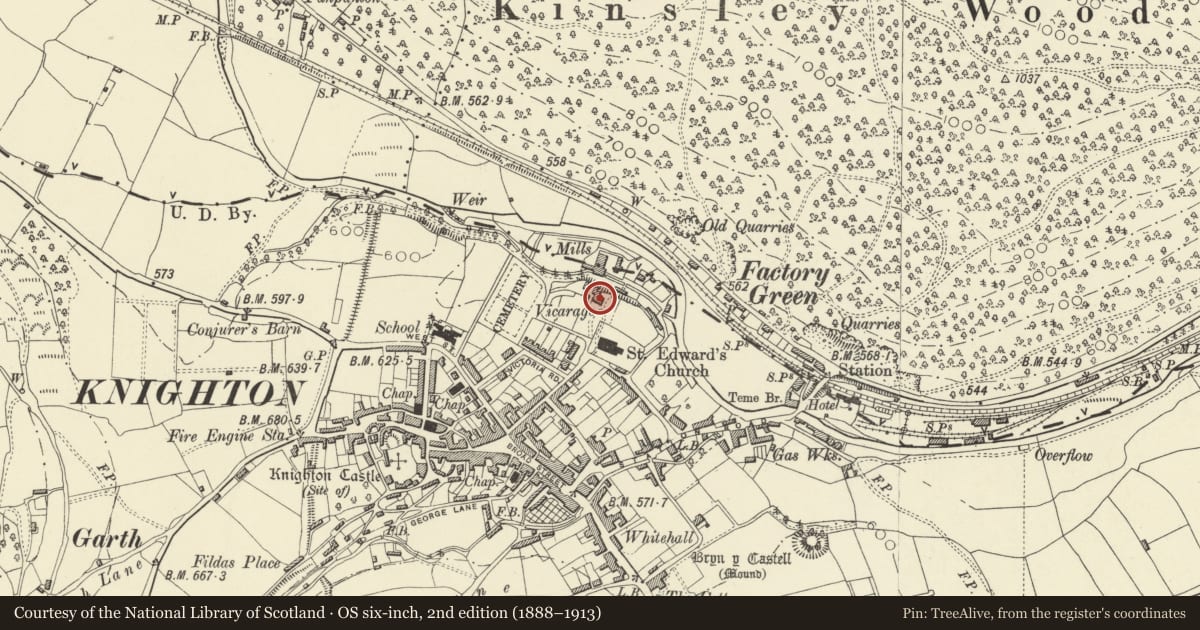 Ordnance Survey six-inch map, 2nd edition (1888–1913) covering the location of Former Council Offices, Knighton, Powys, with a pin at the register's coordinates