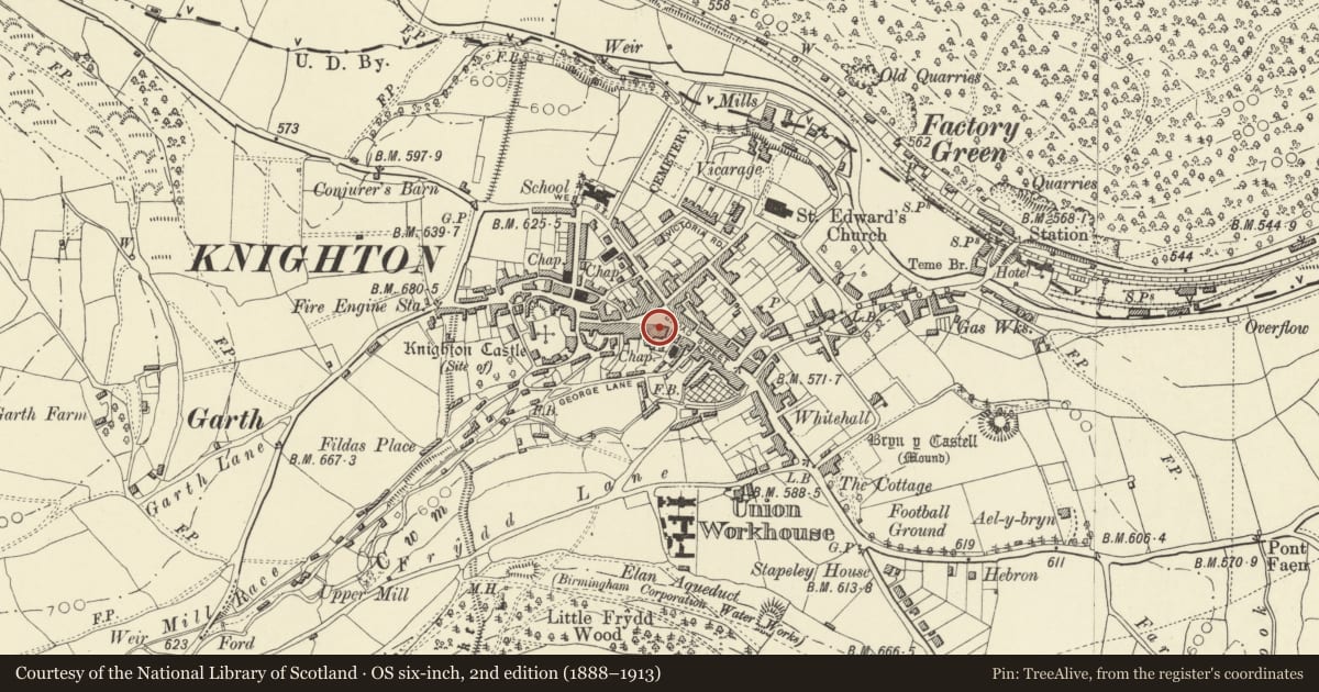 Ordnance Survey six-inch map, 2nd edition (1888–1913) covering the location of Richard Davis-Butcher's Shop, Knighton, Powys, with a pin at the register's coordinates