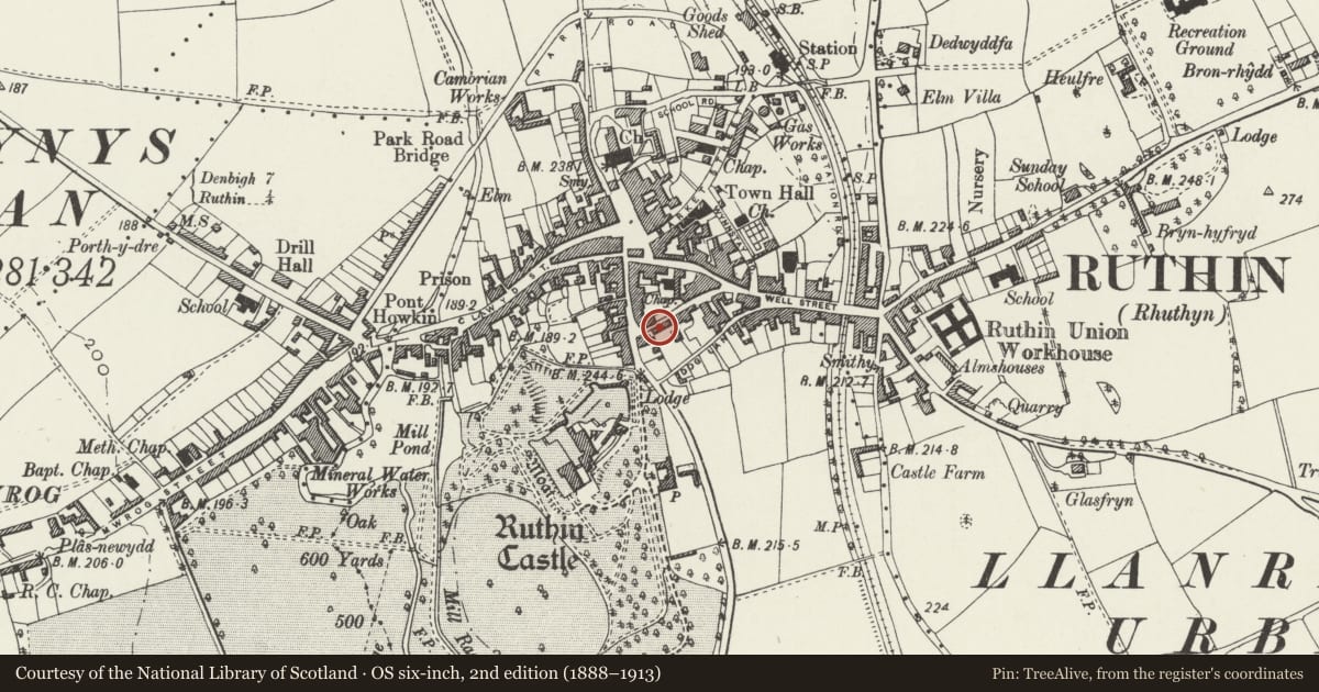 Ordnance Survey six-inch map, 2nd edition (1888–1913) covering the location of 2-2A Record Street, Ruthin, Denbighshire, with a pin at the register's coordinates
