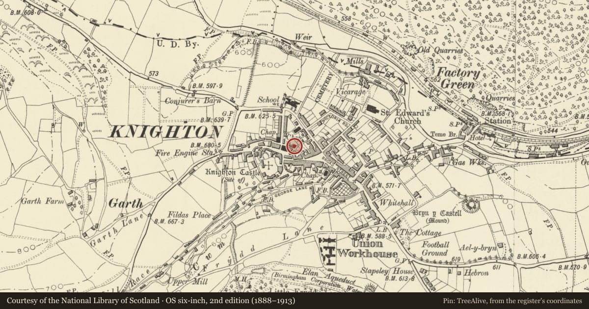 Ordnance Survey six-inch map, 2nd edition (1888–1913) covering the location of 1 Russell Street, Knighton, Powys, with a pin at the register's coordinates