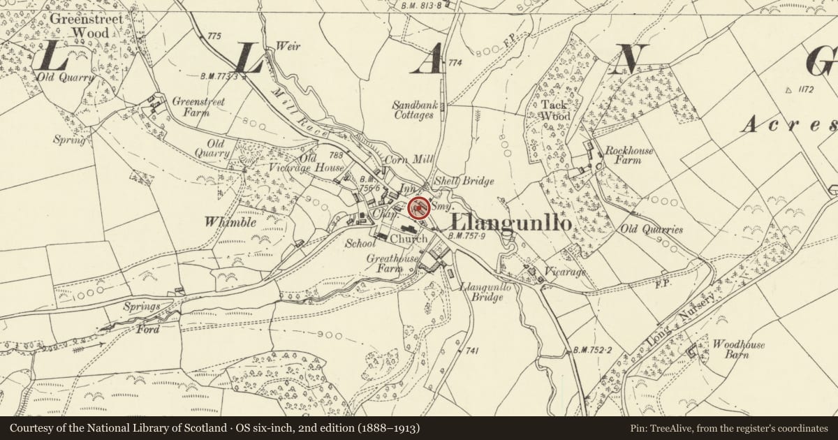 Ordnance Survey six-inch map, 2nd edition (1888–1913) covering the location of House adjoing Post Office, Llangunllo, Powys, with a pin at the register's coordinates