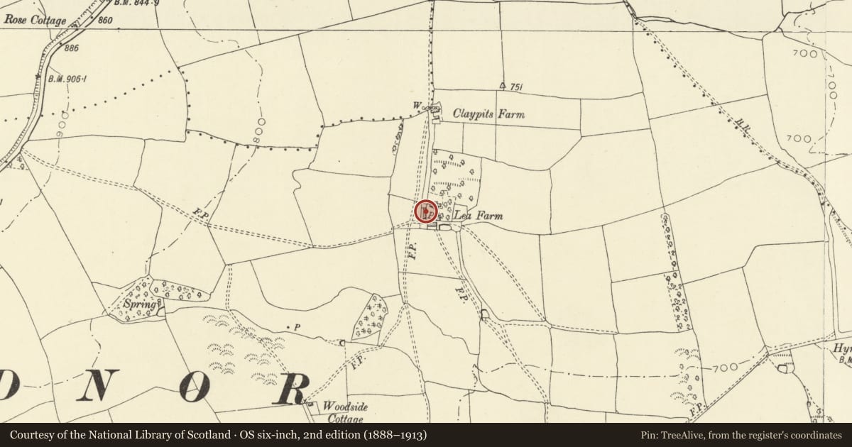 Ordnance Survey six-inch map, 2nd edition (1888–1913) covering the location of Farm Range immediately SW of Lea Farmhouse, New Radnor, Powys, with a pin at the register's coordinates