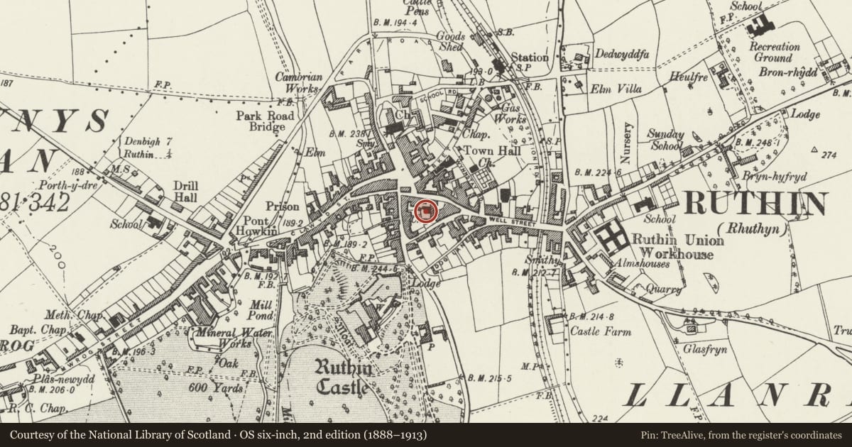 Ordnance Survey six-inch map, 2nd edition (1888–1913) covering the location of Pendref Chapel including forecourt walls & railings, Ruthin, Denbighshire, with a pin at the register's coordinates