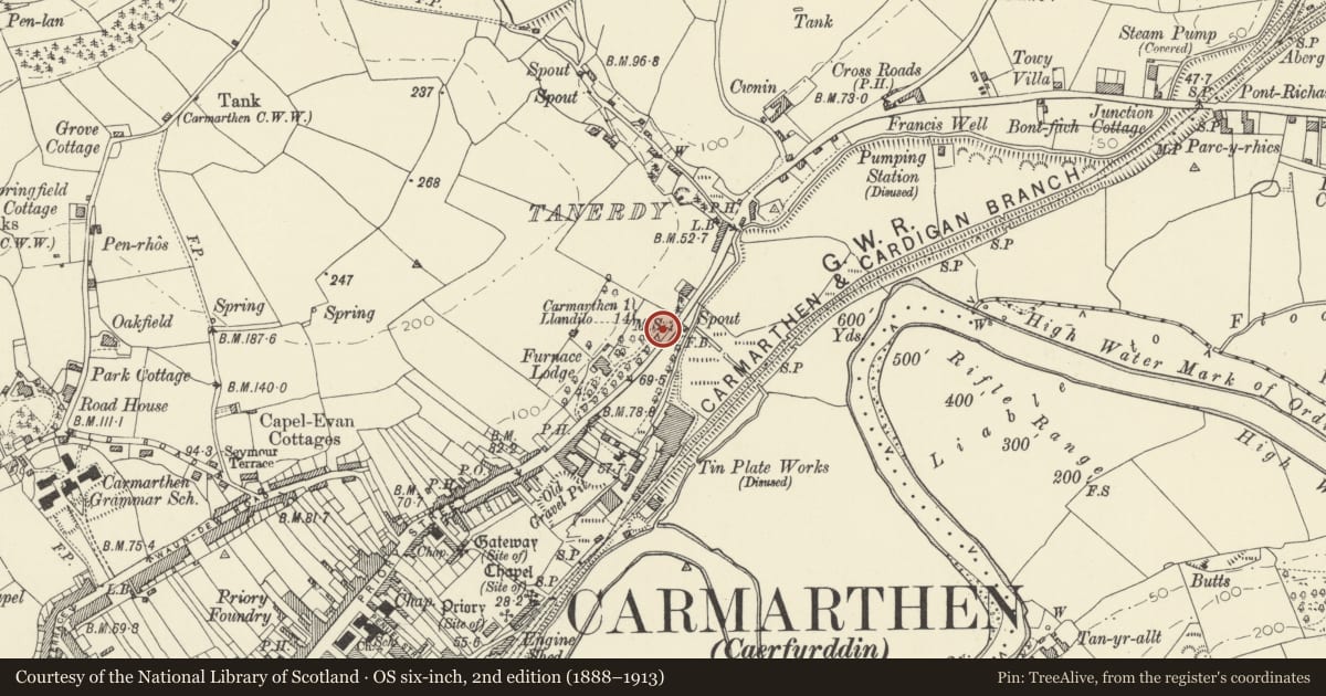 Ordnance Survey six-inch map, 2nd edition (1888–1913) covering the location of Milestone in base of retaining wall to Y Garreg Filltir, Carmarthen, Carmarthenshire, with a pin at the register's coordinates