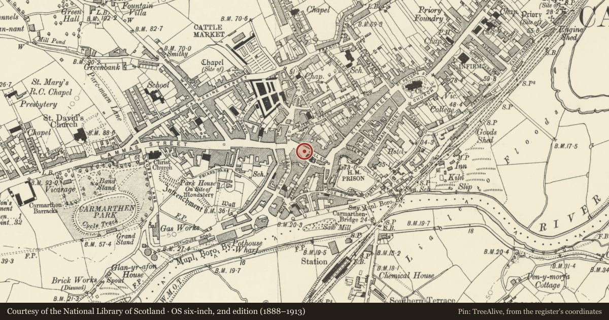 Ordnance Survey six-inch map, 2nd edition (1888–1913) covering the location of South African War Memorial, Carmarthen, Carmarthenshire, with a pin at the register's coordinates