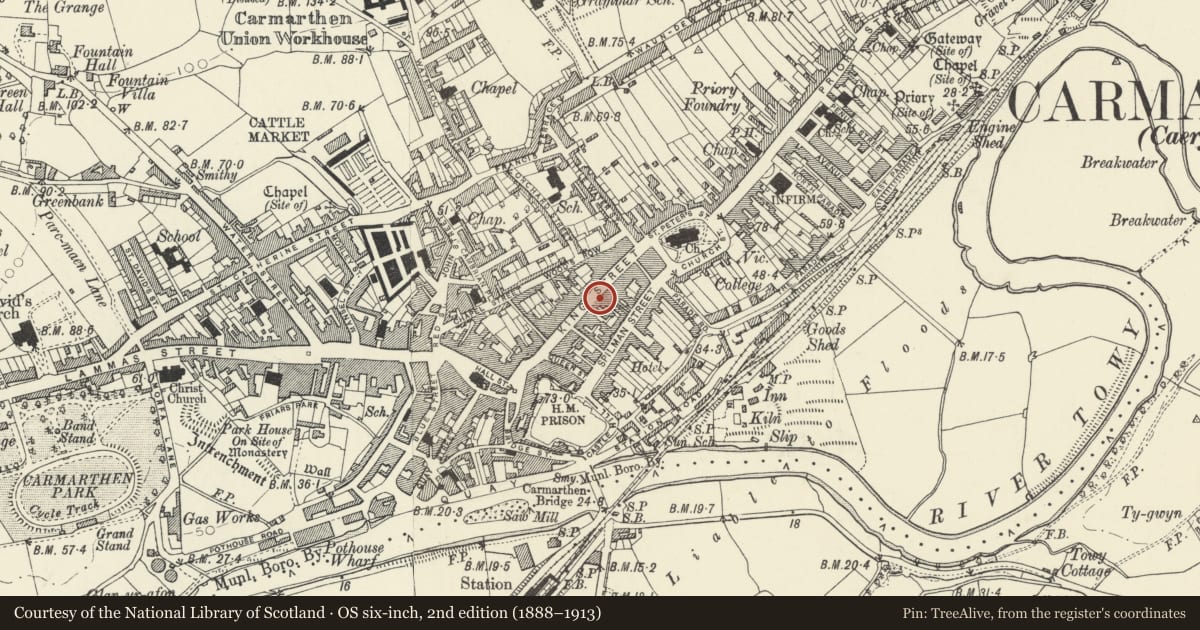Ordnance Survey six-inch map, 2nd edition (1888–1913) covering the location of 15 King Street, Carmarthen, Carmarthenshire, with a pin at the register's coordinates