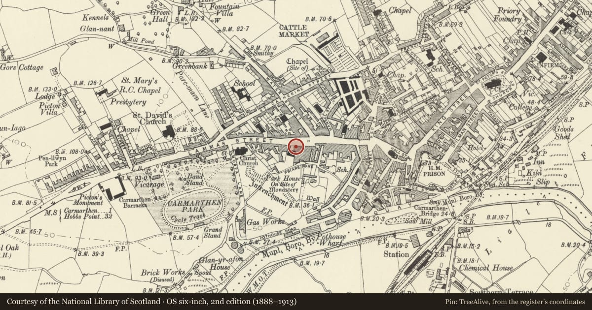 Ordnance Survey six-inch map, 2nd edition (1888–1913) covering the location of Sunday School to Capel Heol Awst, Carmarthen, Carmarthenshire, with a pin at the register's coordinates