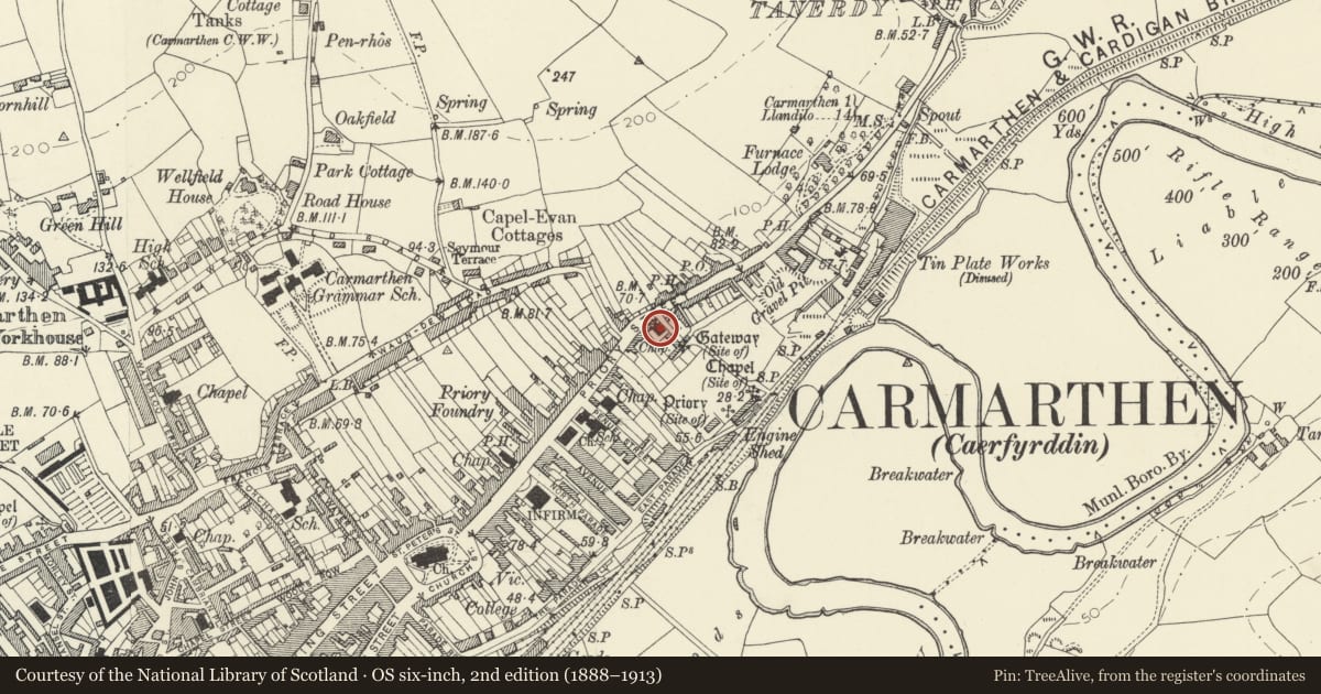 Ordnance Survey six-inch map, 2nd edition (1888–1913) covering the location of Y Priordy Independent Chapel, Carmarthen, Carmarthenshire, with a pin at the register's coordinates