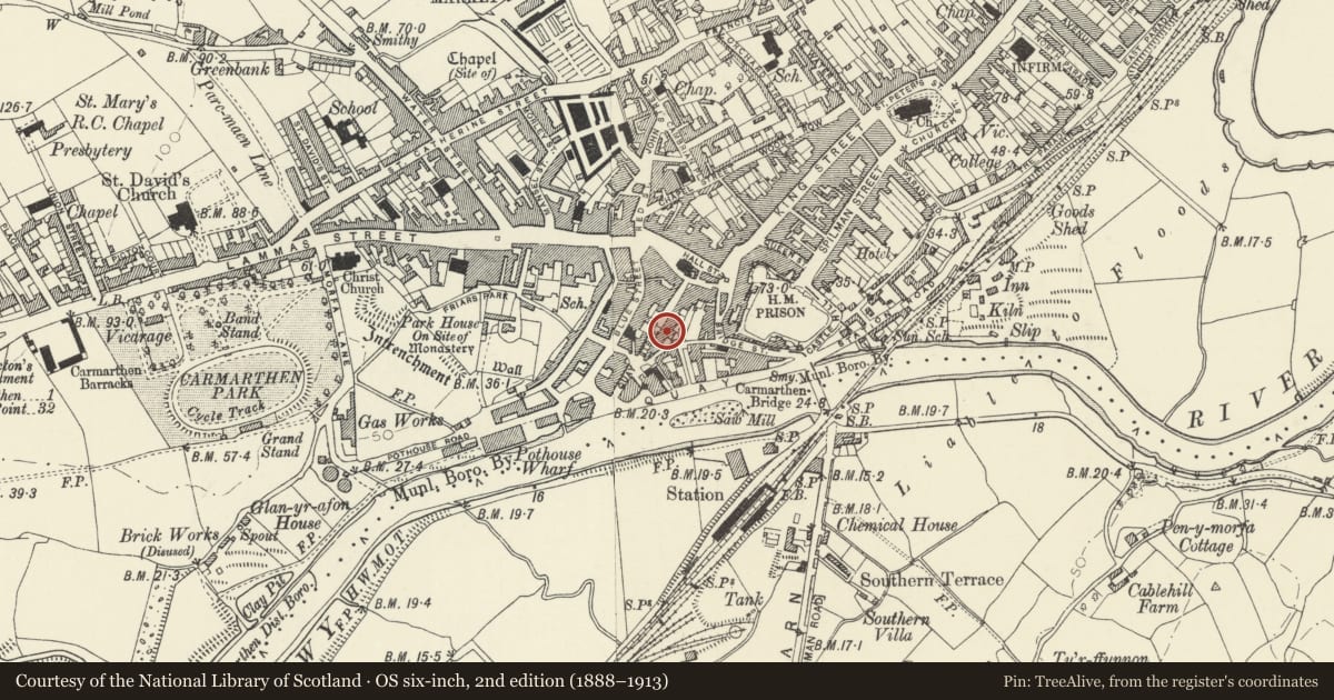 Ordnance Survey six-inch map, 2nd edition (1888–1913) covering the location of 9 Quay Street, Carmarthen, Carmarthenshire, with a pin at the register's coordinates