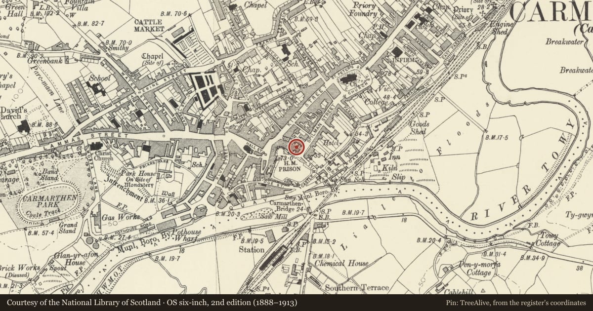 Ordnance Survey six-inch map, 2nd edition (1888–1913) covering the location of 17 Queen Street, Carmarthen, Carmarthenshire, with a pin at the register's coordinates