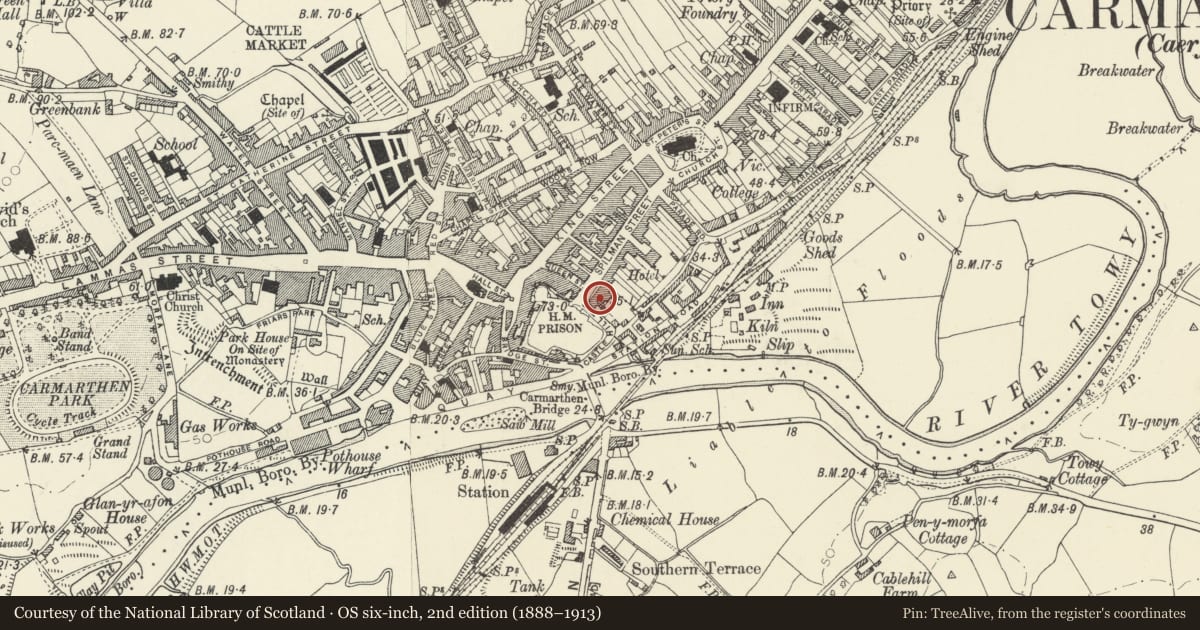 Ordnance Survey six-inch map, 2nd edition (1888–1913) covering the location of 2 Spilman Street, Carmarthen, Carmarthenshire, with a pin at the register's coordinates