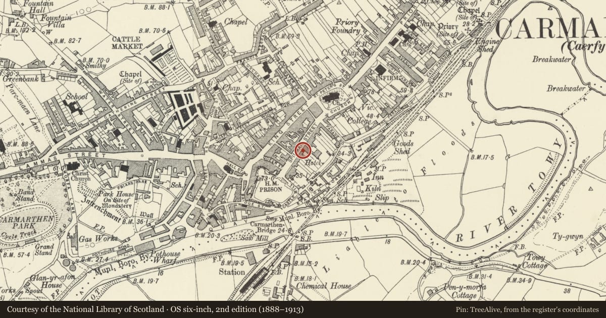 Ordnance Survey six-inch map, 2nd edition (1888–1913) covering the location of 10 Spilman Street, Carmarthen, Carmarthenshire, with a pin at the register's coordinates