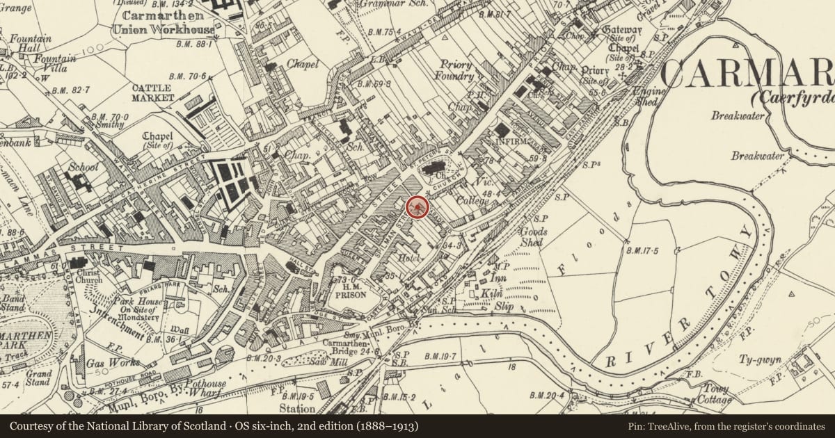 Ordnance Survey six-inch map, 2nd edition (1888–1913) covering the location of 17 Spilman Street, Carmarthen, Carmarthenshire, with a pin at the register's coordinates