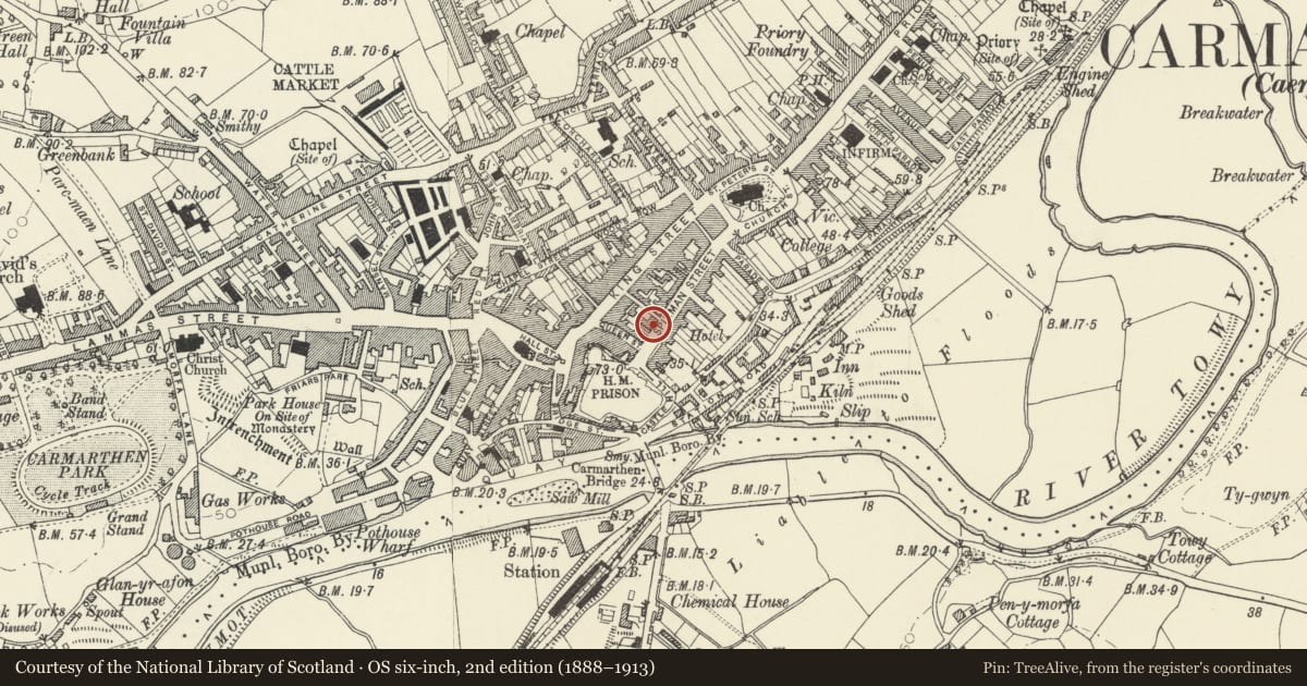 Ordnance Survey six-inch map, 2nd edition (1888–1913) covering the location of Bank House, Carmarthen, Carmarthenshire, with a pin at the register's coordinates