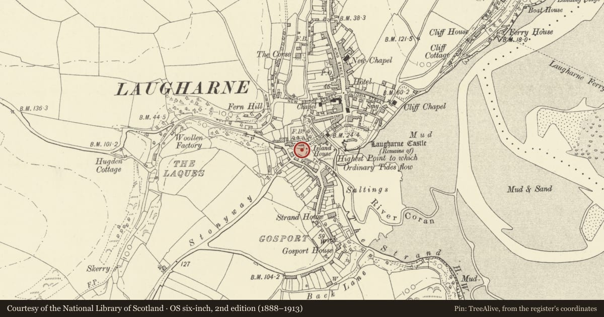 Ordnance Survey six-inch map, 2nd edition (1888–1913) covering the location of Cross, The Grist, Laugharne Township, Carmarthenshire, with a pin at the register's coordinates