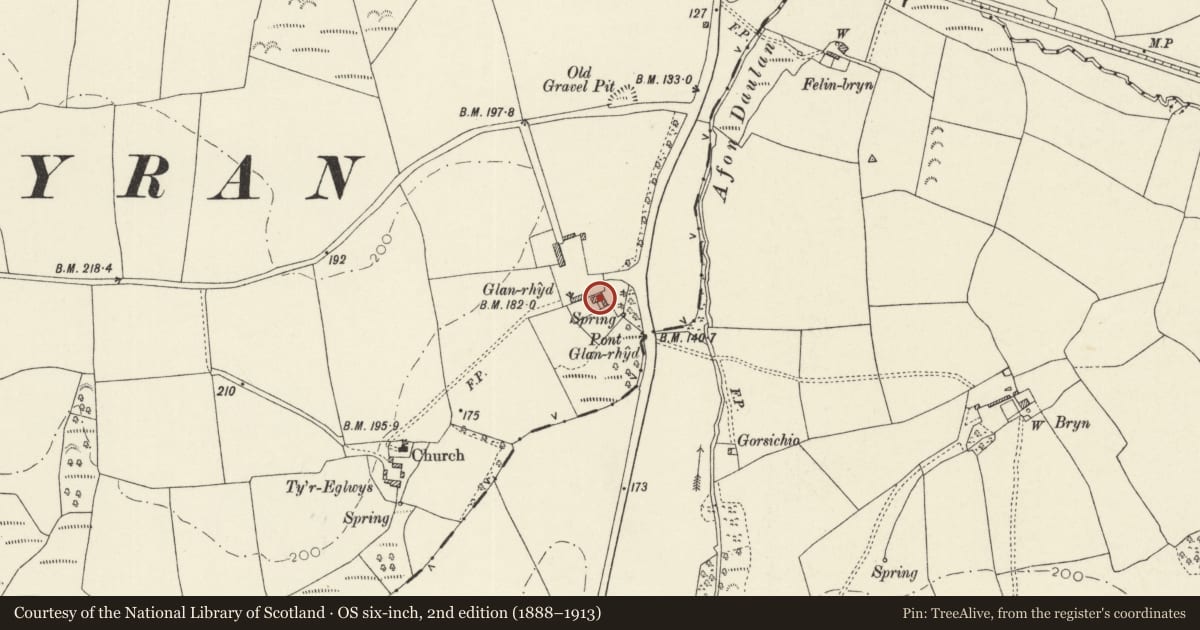 Ordnance Survey six-inch map, 2nd edition (1888–1913) covering the location of Glanrhyd House, Clynderwen, Pembrokeshire, with a pin at the register's coordinates