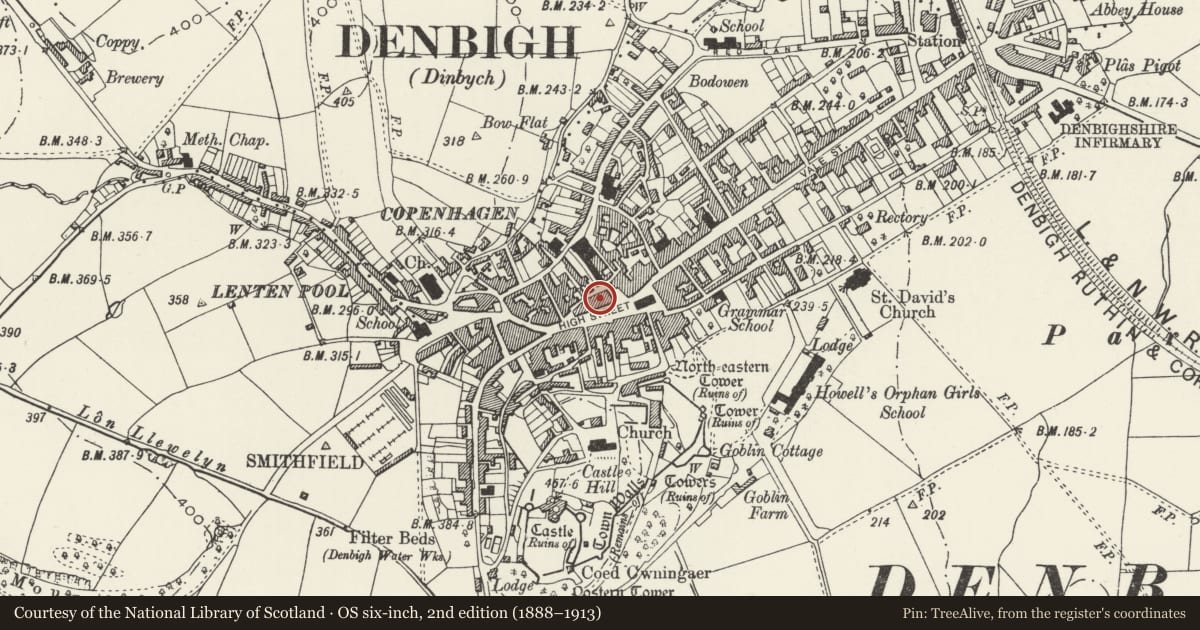 Ordnance Survey six-inch map, 2nd edition (1888–1913) covering the location of Beresford Adams Estate Agents Offices, Denbigh, Denbighshire, with a pin at the register's coordinates