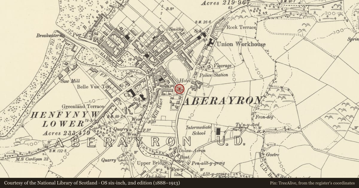 Ordnance Survey six-inch map, 2nd edition (1888–1913) covering the location of 11 Albert Street, Aberaeron, Ceredigion, with a pin at the register's coordinates