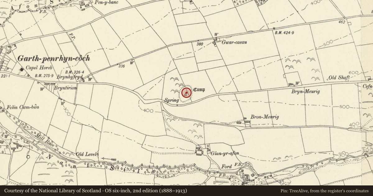 Ordnance Survey six-inch map, 2nd edition (1888–1913) covering the location of Camp near Garth-Penrhyn-Coch, Trefeurig, Ceredigion, with a pin at the register's coordinates