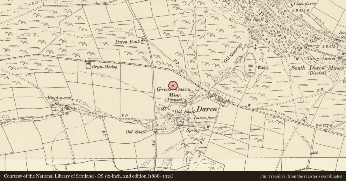 Ordnance Survey six-inch map, 2nd edition (1888–1913) covering the location of Daren Lead Mine Workings & Adit, Trefeurig, Ceredigion, with a pin at the register's coordinates