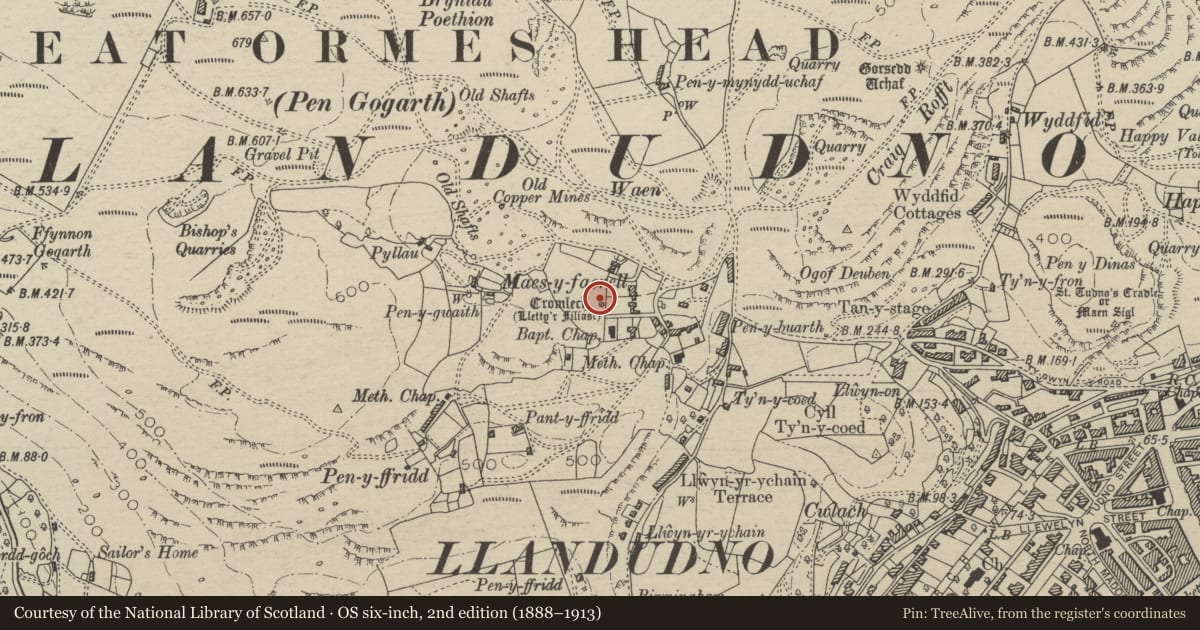 Ordnance Survey six-inch map, 2nd edition (1888–1913) covering the location of Llandudno Burial Chamber, Conwy, with a pin at the register's coordinates