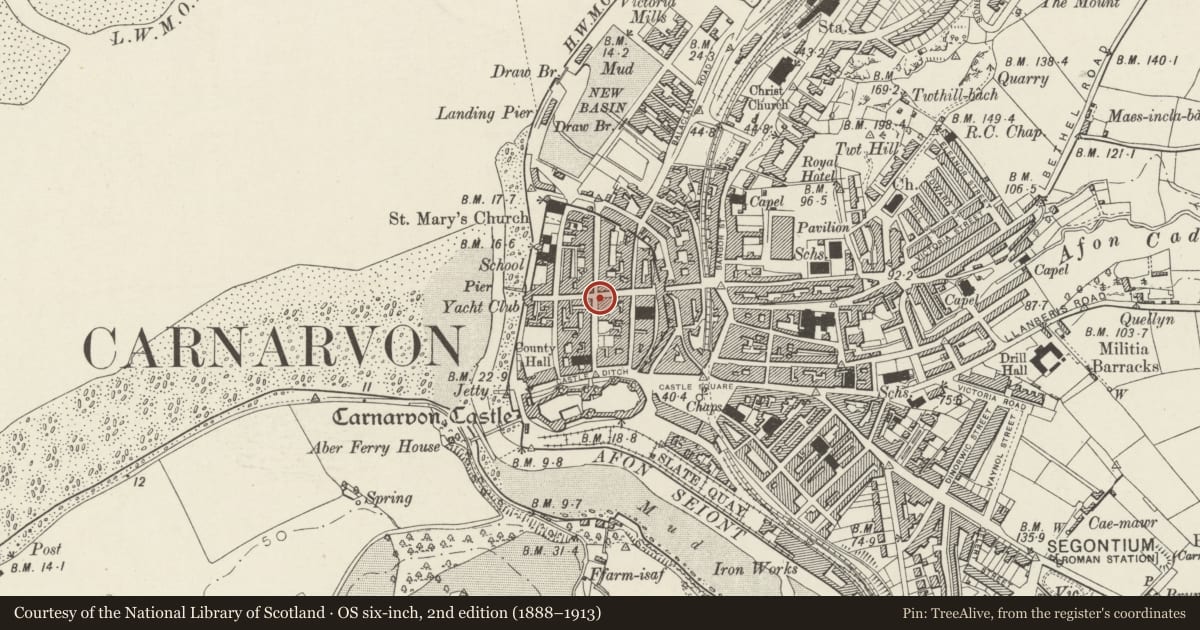 Ordnance Survey six-inch map, 2nd edition (1888–1913) covering the location of Caernarfon Town Walls, Gwynedd, with a pin at the register's coordinates