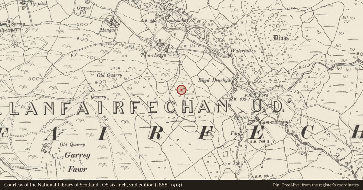 Ordnance Survey six-inch map, 2nd edition (1888–1913) covering the location of Pont y Teiryd Hut Group and Ancient Fields, Llanfairfechan, Conwy, with a pin at the register's coordinates
