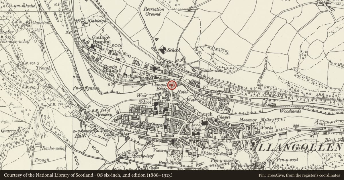 Ordnance Survey six-inch map, 2nd edition (1888–1913) covering the location of Llangollen Bridge, Denbighshire, with a pin at the register's coordinates