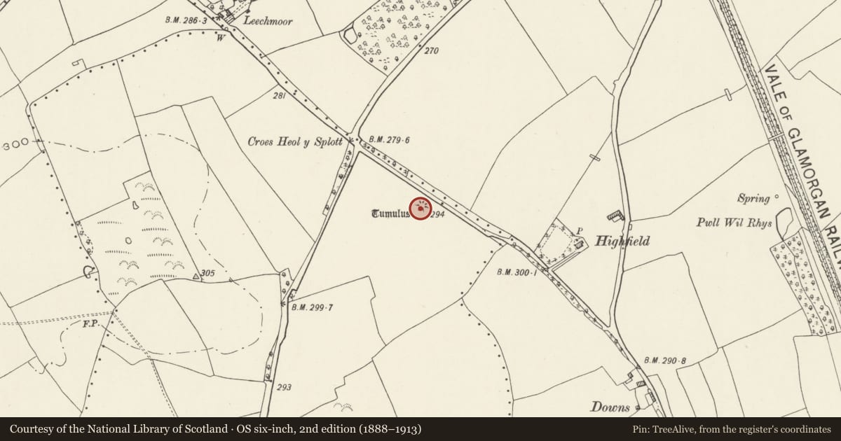Ordnance Survey six-inch map, 2nd edition (1888–1913) covering the location of Croes Heol y Splott Round Barrow, St. Donats, Vale of Glamorgan, with a pin at the register's coordinates
