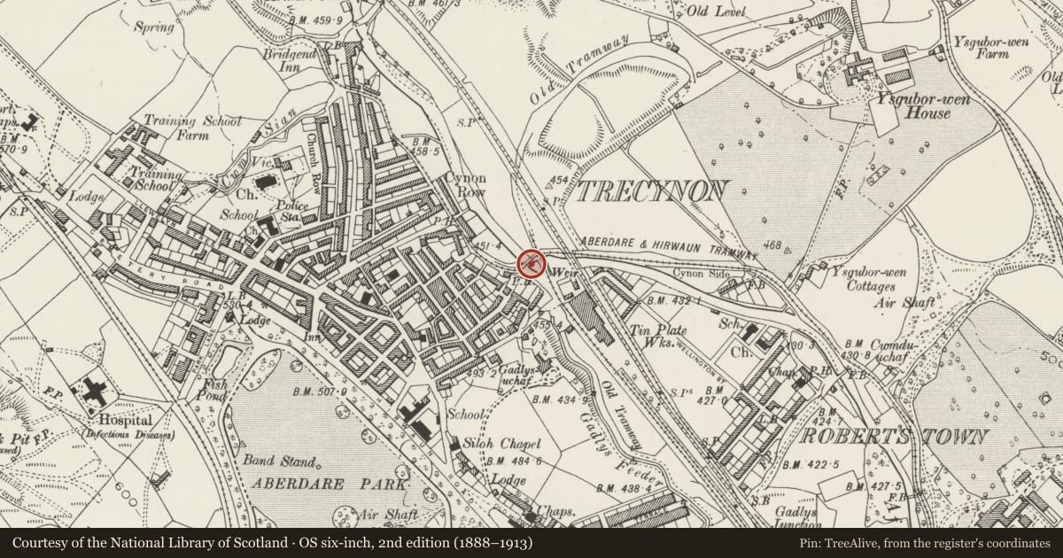 Ordnance Survey six-inch map, 2nd edition (1888–1913) covering the location of Iron Tram Bridge, Robertstown, Llwydcoed, Rhondda Cynon Taff, with a pin at the register's coordinates