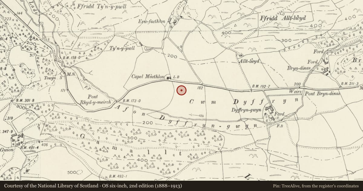 Ordnance Survey six-inch map, 2nd edition (1888–1913) covering the location of Capel Maethlon round barrow, Tywyn, Gwynedd, with a pin at the register's coordinates