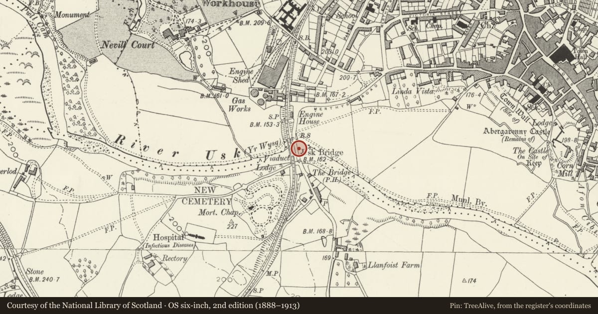 Ordnance Survey six-inch map, 2nd edition (1888–1913) covering the location of Abergavenny Bridge, Monmouthshire, with a pin at the register's coordinates