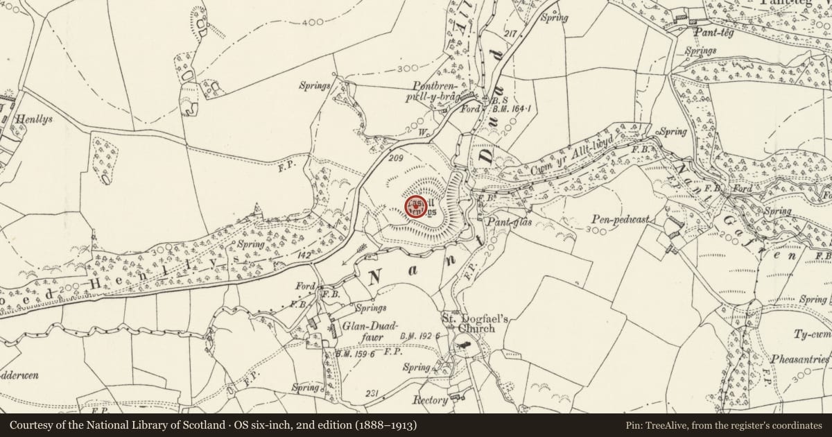 Ordnance Survey six-inch map, 2nd edition (1888–1913) covering the location of Castell Henllys, Nevern, Pembrokeshire, with a pin at the register's coordinates