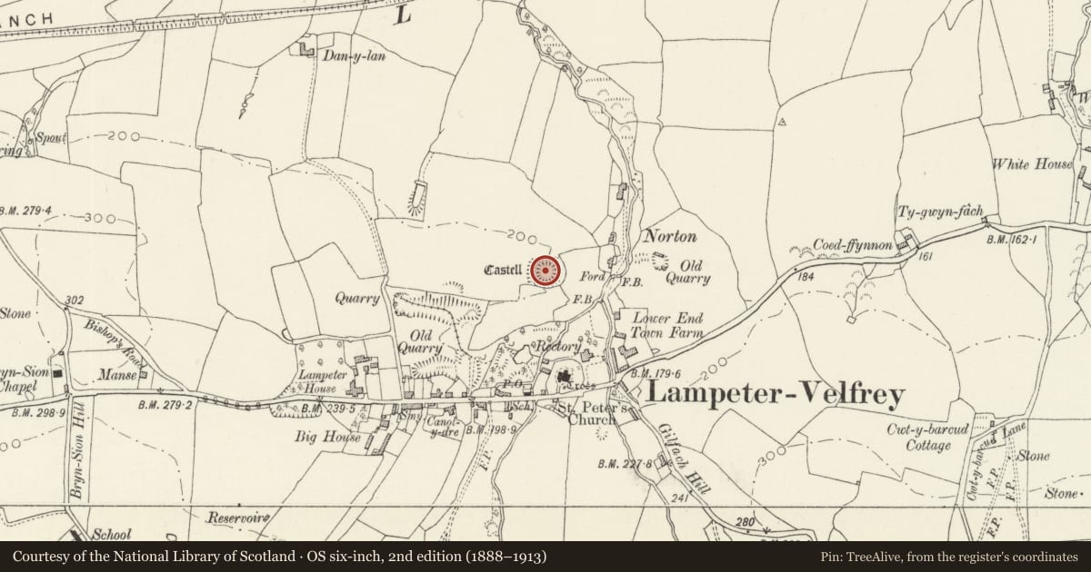 Ordnance Survey six-inch map, 2nd edition (1888–1913) covering the location of Castell, Lampeter Velfrey, Pembrokeshire, with a pin at the register's coordinates