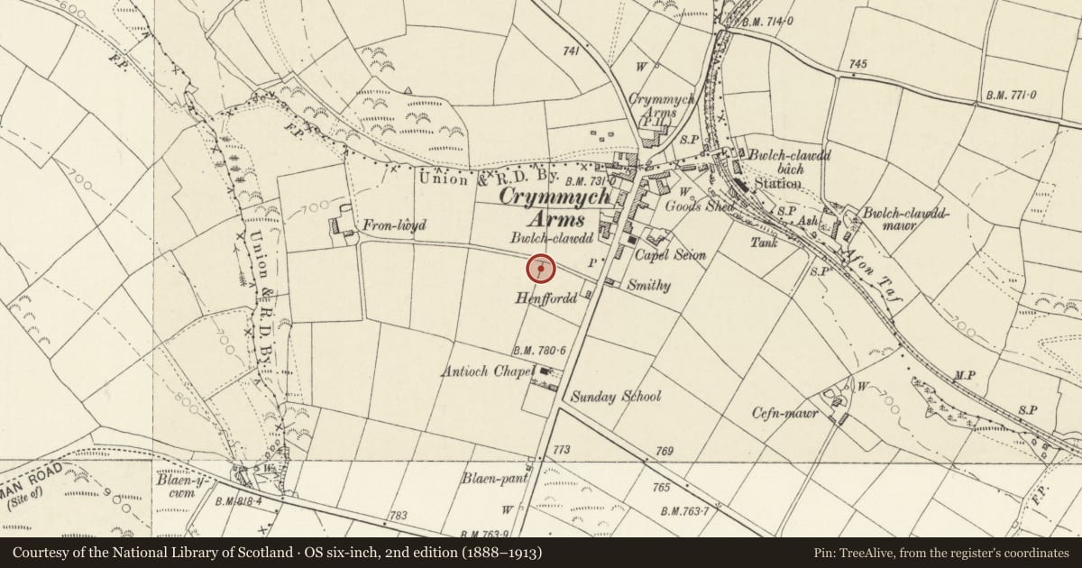 Ordnance Survey six-inch map, 2nd edition (1888–1913) covering the location of Round Barrow 270m SW of Crymych Arms, Pembrokeshire, with a pin at the register's coordinates